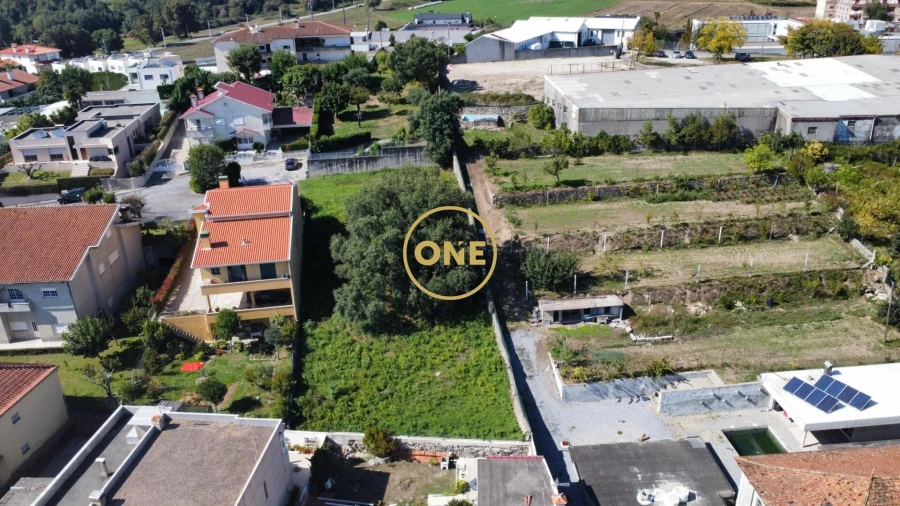 Terreno para Venda em Penamaior Foto 2