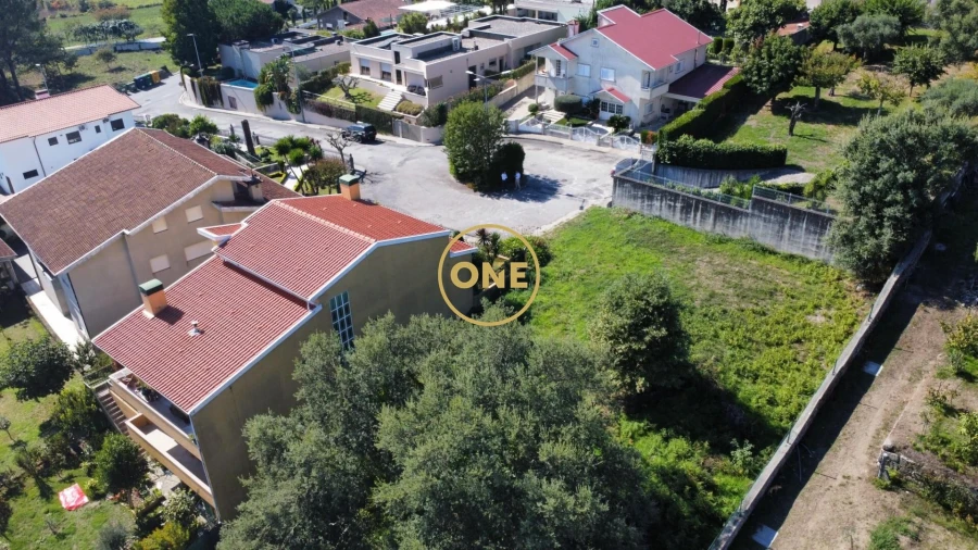 Terreno para Venda em Penamaior Foto 8