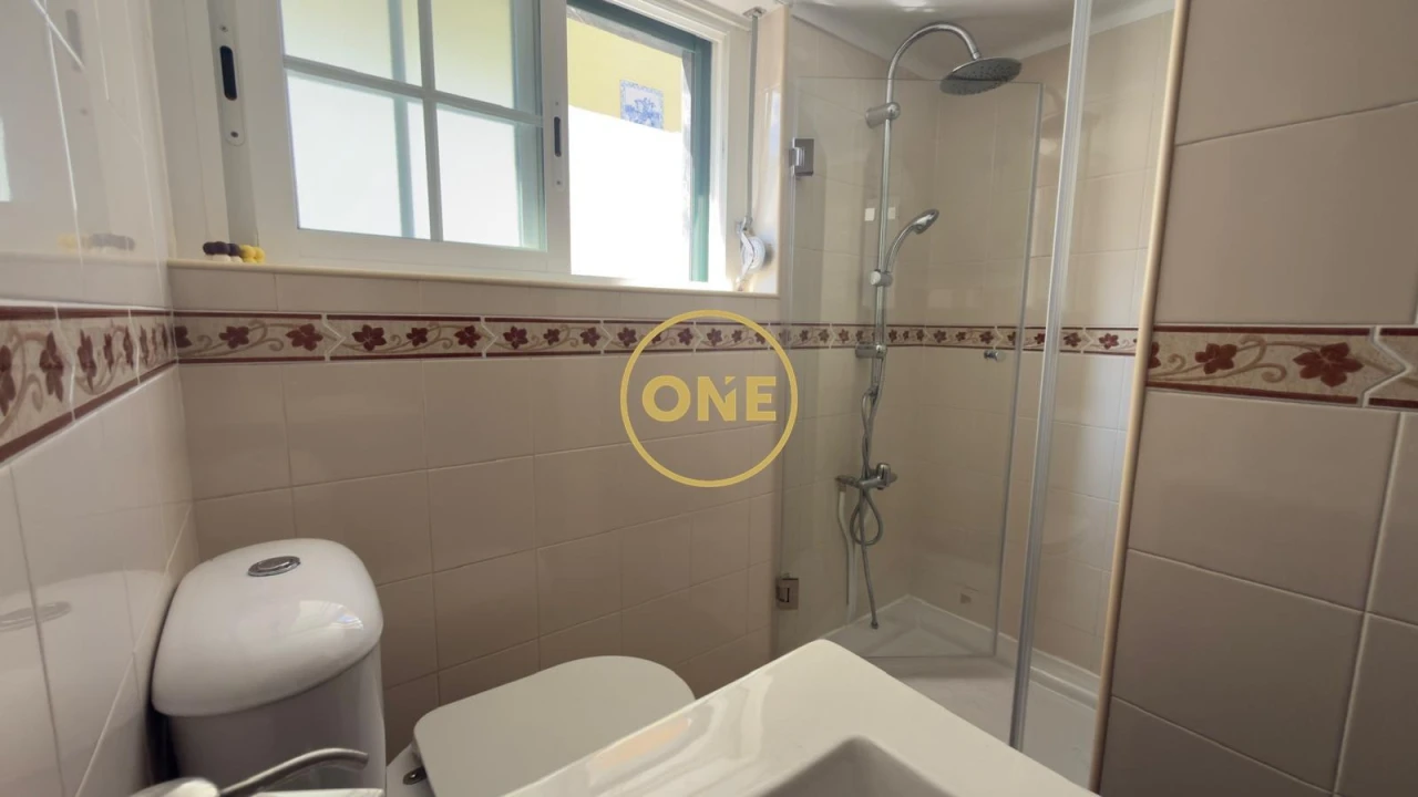 Moradia T4 para Venda em Algueirão-Mem Martins Foto 10