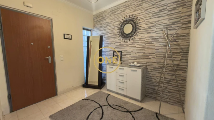 Moradia T4 para Venda em Algueirão-Mem Martins Foto 8