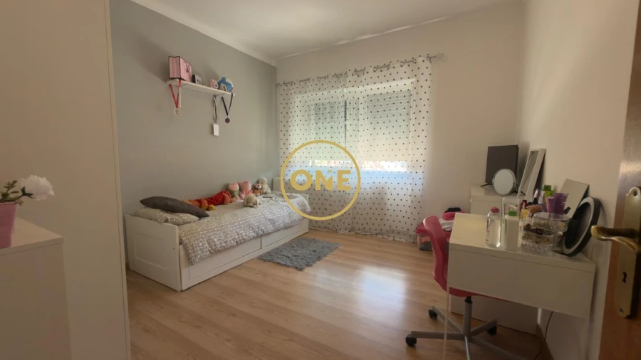 Moradia T4 para Venda em Algueirão-Mem Martins Foto 23