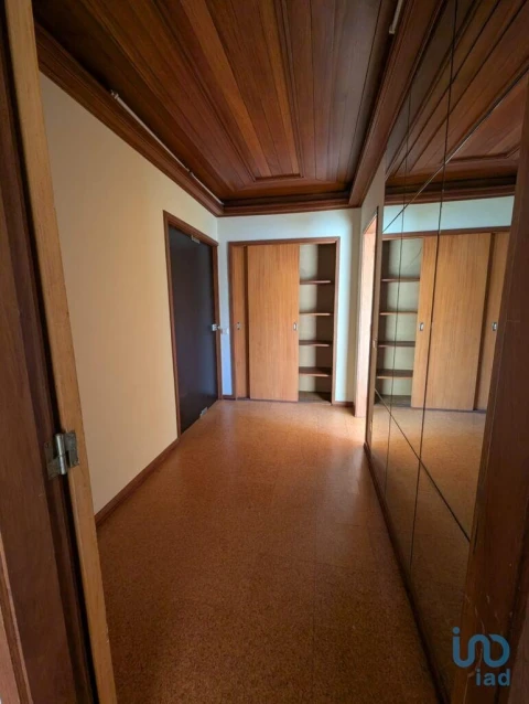 Apartamento T4 para Venda em Póvoa de Varzim, Beiriz e Argivai