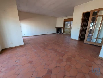 Apartamento T4 para Venda em Póvoa de Varzim, Beiriz e Argivai