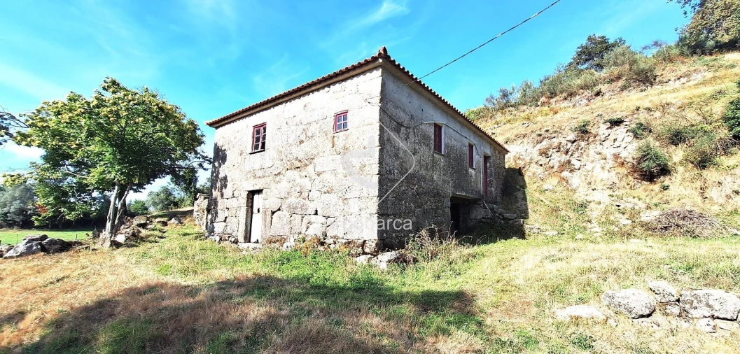 Moradia T2 para Venda em Labrujó, Rendufe e Vilar do Monte Foto 3