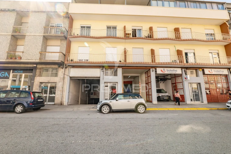 Apartamento T2 para Venda em Braga (São José de São Lázaro e São João do Souto) Foto 1