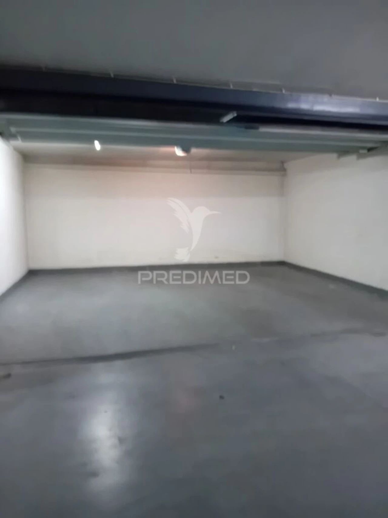 Garagem para Arrendamento em Odivelas Foto 1