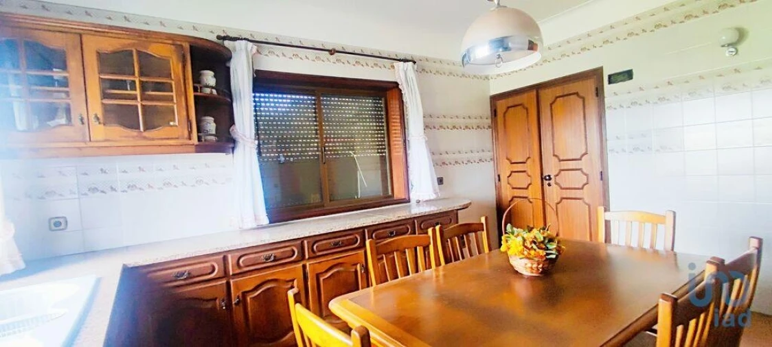 Moradia T4 para Venda em Lanhelas Foto 9