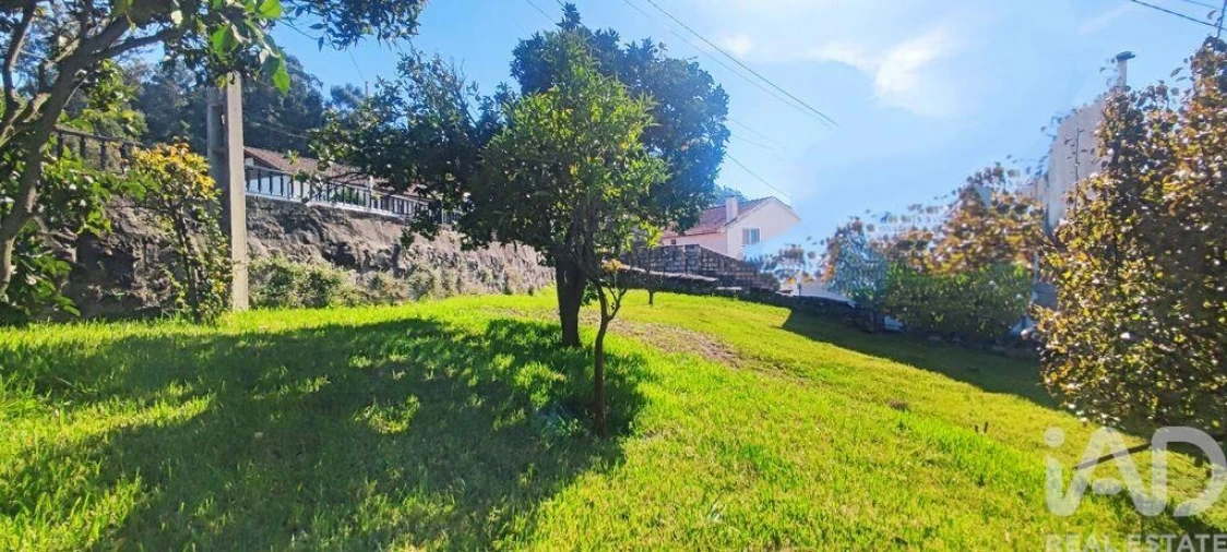 Moradia T4 para Venda em Lanhelas Foto 24