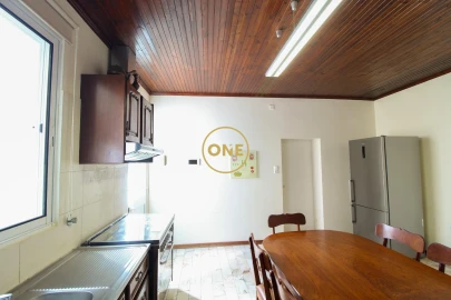 Moradia T4 para Venda em Arco da Calheta