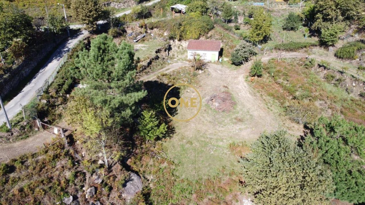 Terreno para Venda em Valdreu Foto 2