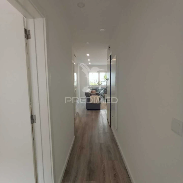 Apartamento T3 para Venda em Penha de França Foto 5