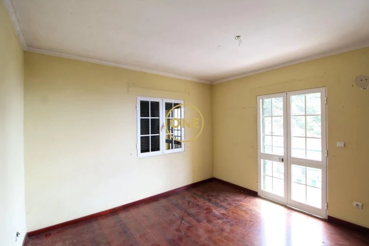 Moradia T3 para Venda em Canhas Foto 17