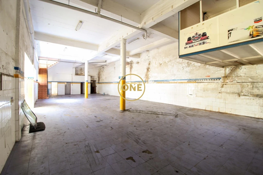 Moradia T3 para Venda em Canhas Foto 32