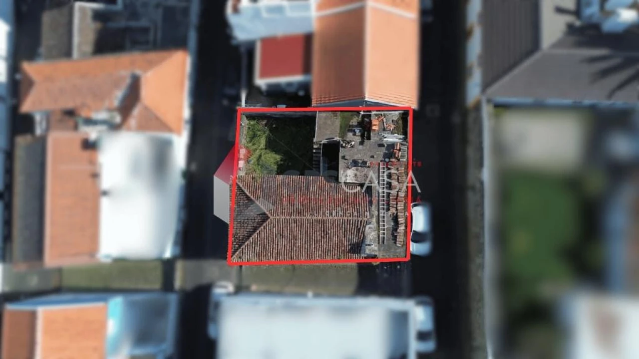 Moradia T2 para Venda em Praia da Vitoria (Santa Cruz) Foto 29