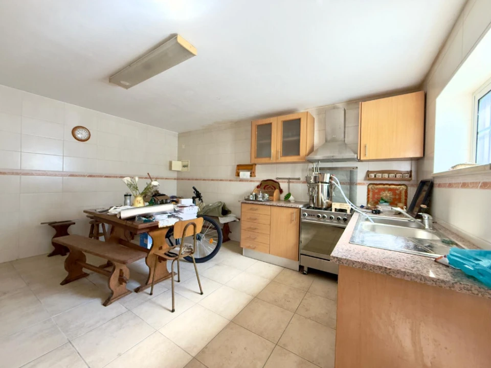 Moradia T5 para Venda em Cernache Foto 23