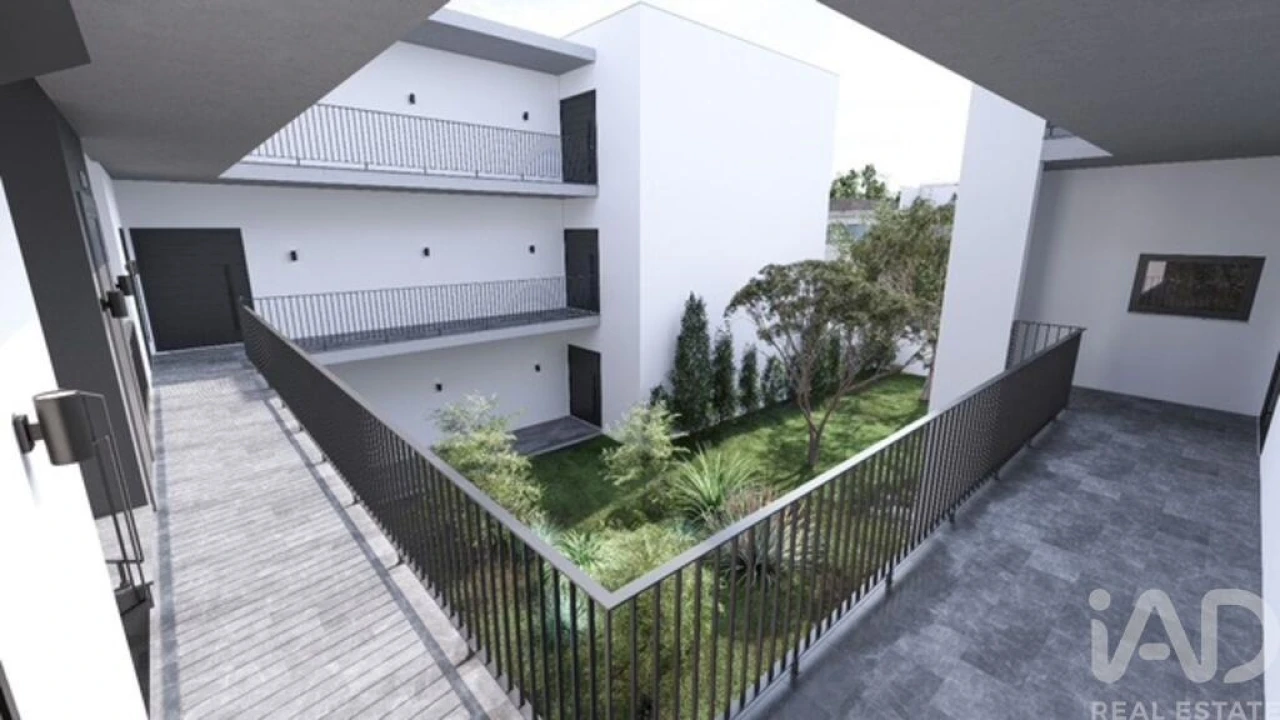 Apartamento T2 para Venda em Palmeira de Faro e Curvos Foto 21