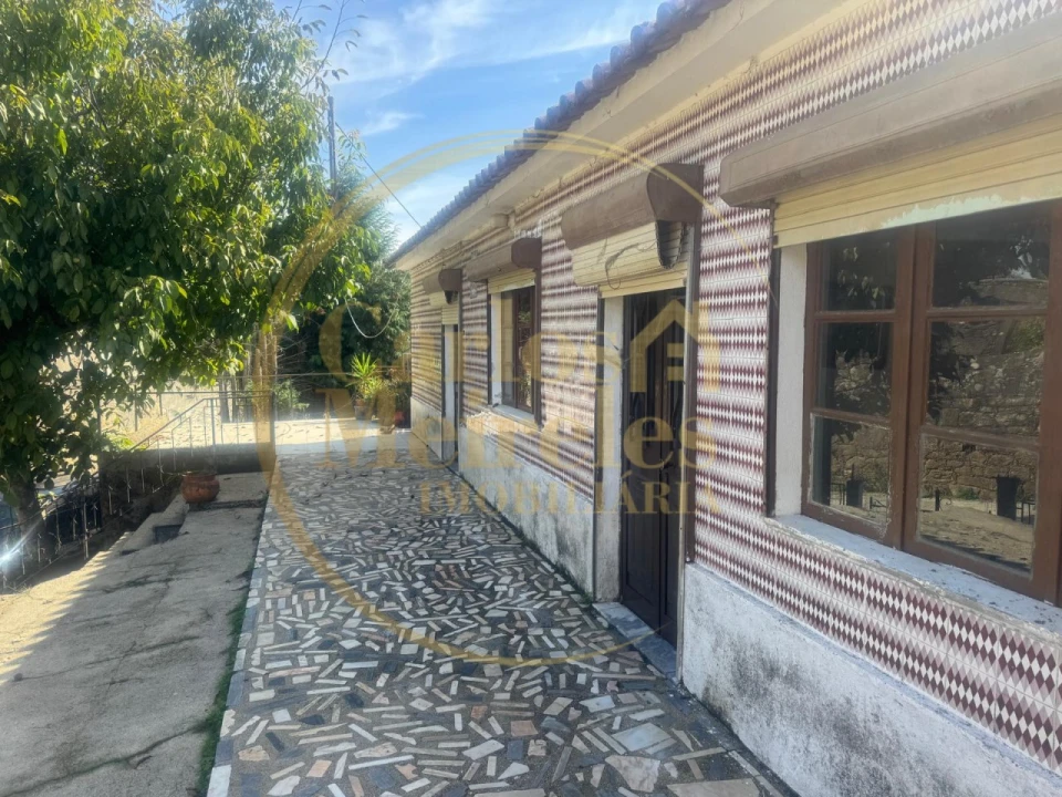 Quinta T3 para Venda em Ribeira do Neiva Foto 28