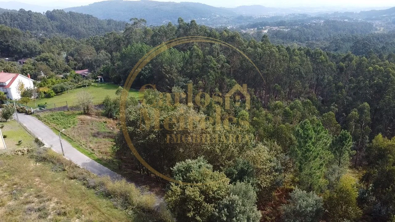 Terreno para Venda em Ribeira do Neiva Foto 1