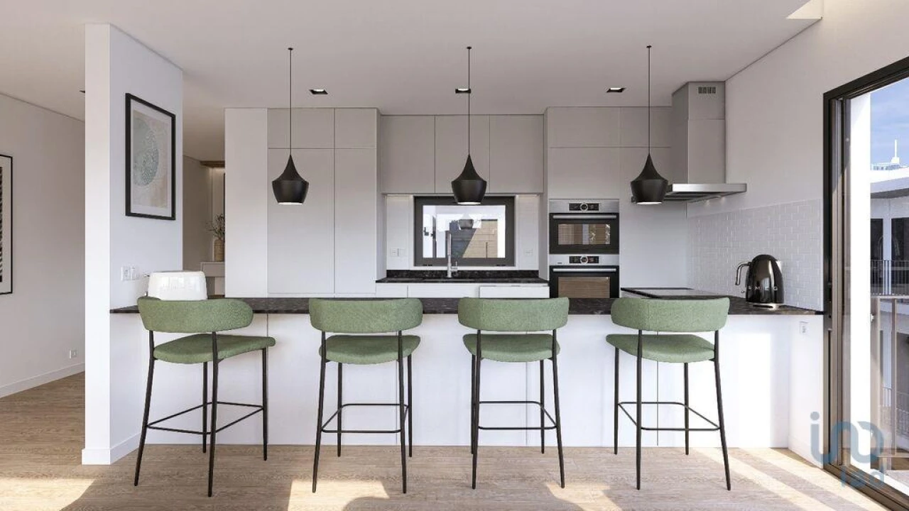 Apartamento T1 para Venda em Palmeira de Faro e Curvos Foto 1