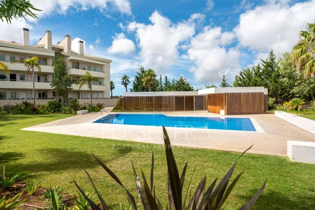 Apartamento T4 para Venda em Santa Maria e São Miguel, São Martinho, São Pedro Penaferrim Foto 1