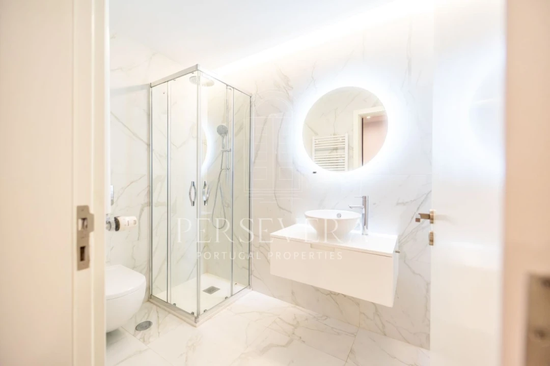 Apartamento T4 para Venda em Santa Maria e São Miguel, São Martinho, São Pedro Penaferrim Foto 12