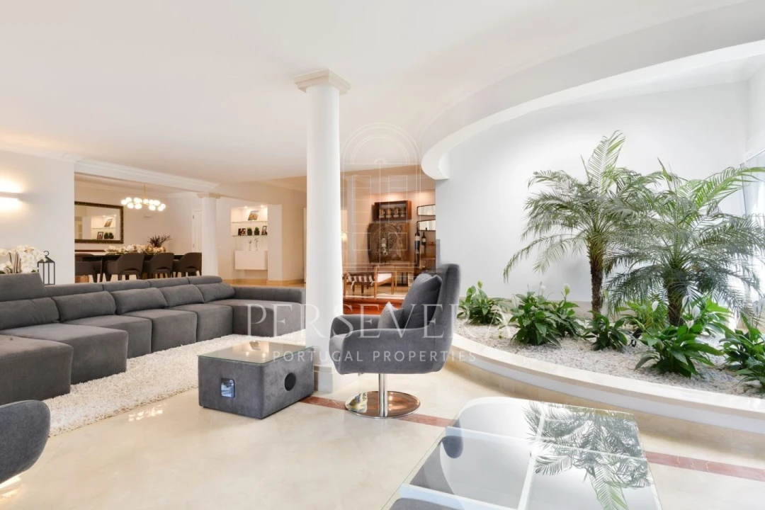 Moradia T6 para Venda em Cascais e Estoril Foto 8