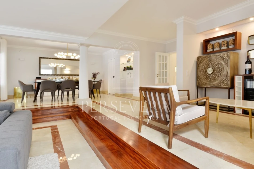 Moradia T6 para Venda em Cascais e Estoril Foto 11