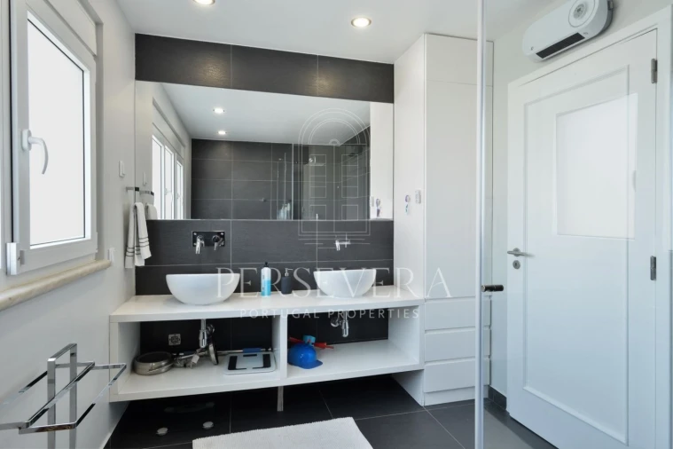 Moradia T6 para Venda em Cascais e Estoril Foto 23