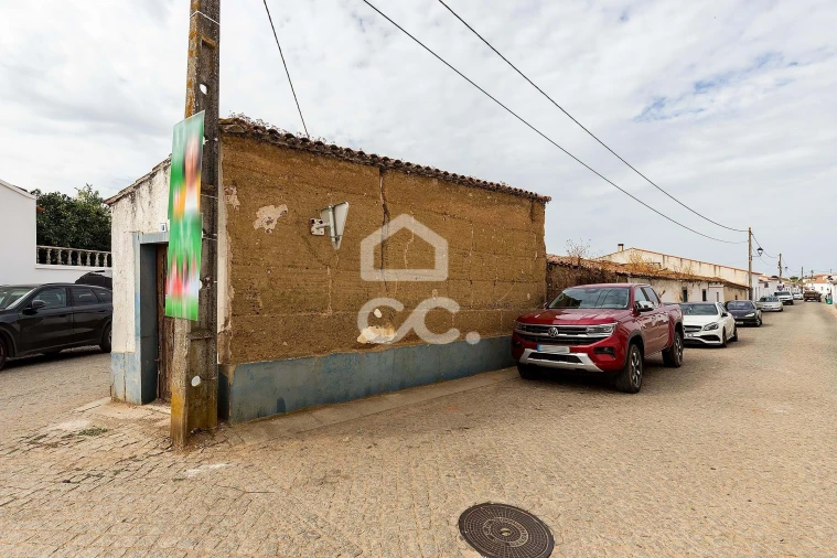 Moradia T3 para Venda em Santana Foto 22