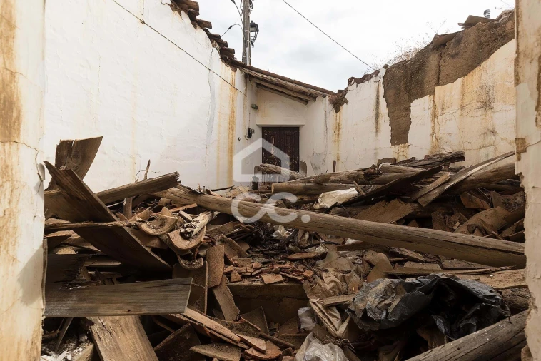 Moradia T3 para Venda em Santana Foto 15