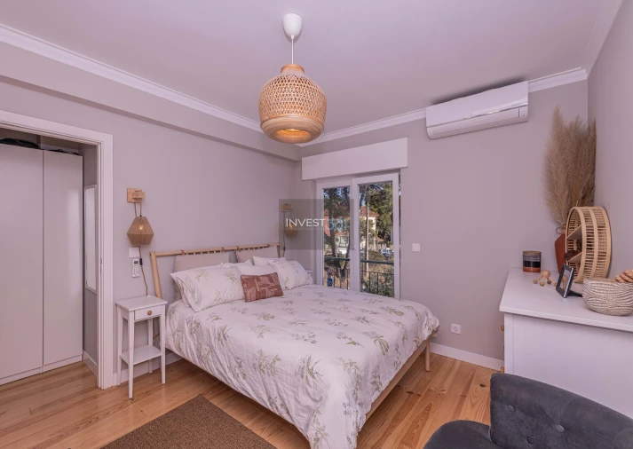 Apartamento T2 para Arrendamento em Algés, Linda-A-Velha e Cruz Quebrada-Dafundo Foto 29