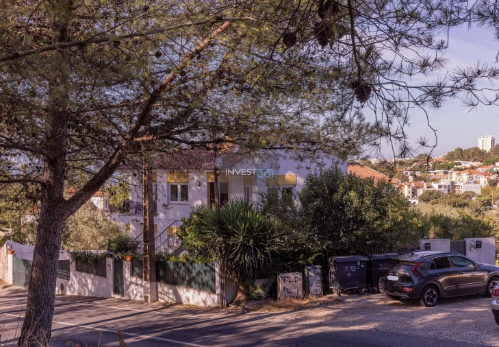 Apartamento T2 para Arrendamento em Algés, Linda-A-Velha e Cruz Quebrada-Dafundo Foto 1