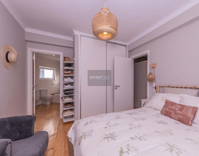 Apartamento T2 para Arrendamento em Algés, Linda-A-Velha e Cruz Quebrada-Dafundo Foto 19