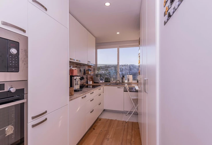 Apartamento T2 para Arrendamento em Algés, Linda-A-Velha e Cruz Quebrada-Dafundo Foto 37