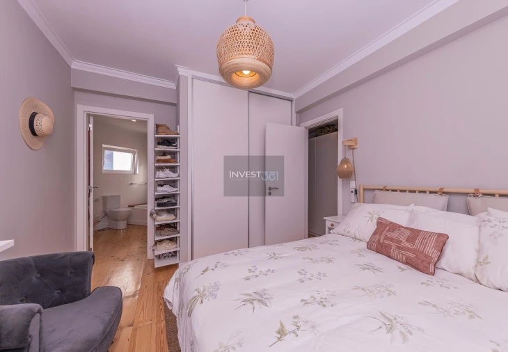 Apartamento T2 para Arrendamento em Algés, Linda-A-Velha e Cruz Quebrada-Dafundo Foto 18