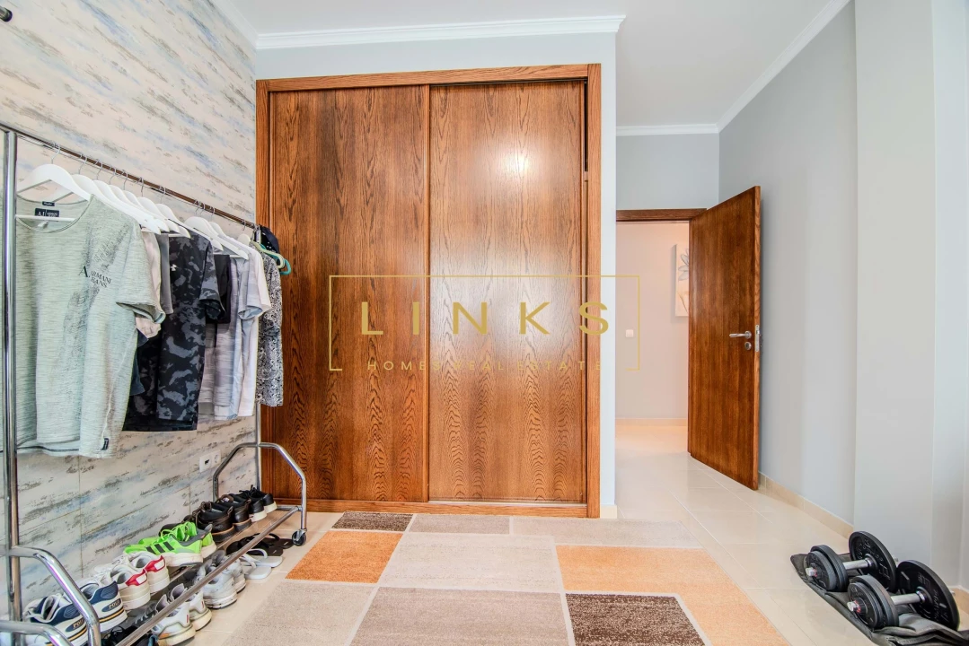 Moradia T3 para Venda em Porto Santo Foto 10