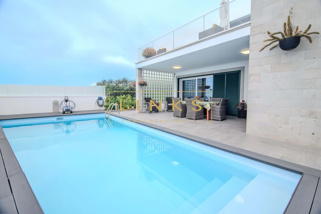 Moradia T3 para Venda em Porto Santo Foto 37