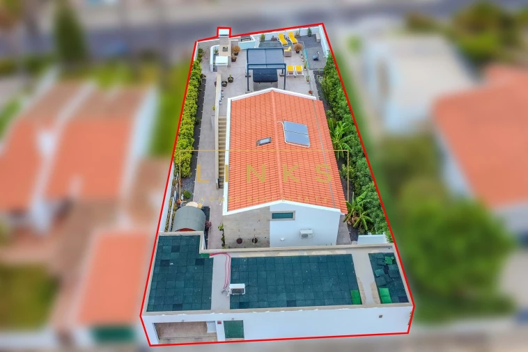 Moradia T3 para Venda em Porto Santo Foto 3