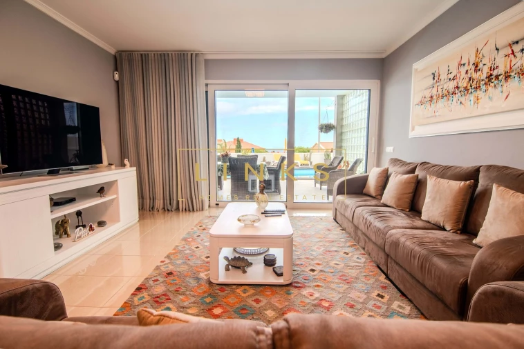 Moradia T3 para Venda em Porto Santo Foto 18