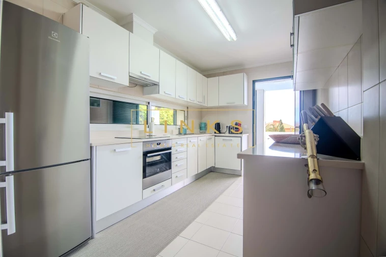 Moradia T3 para Venda em Porto Santo Foto 23