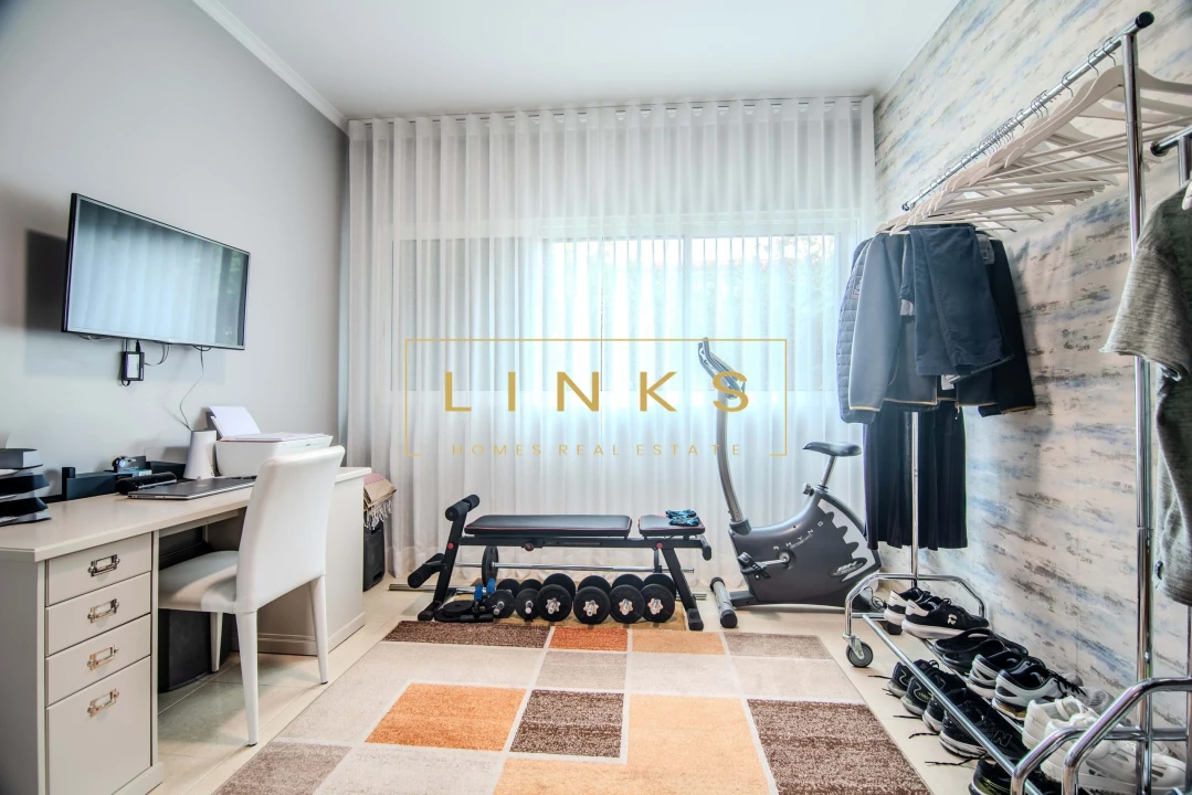 Moradia T3 para Venda em Porto Santo Foto 9