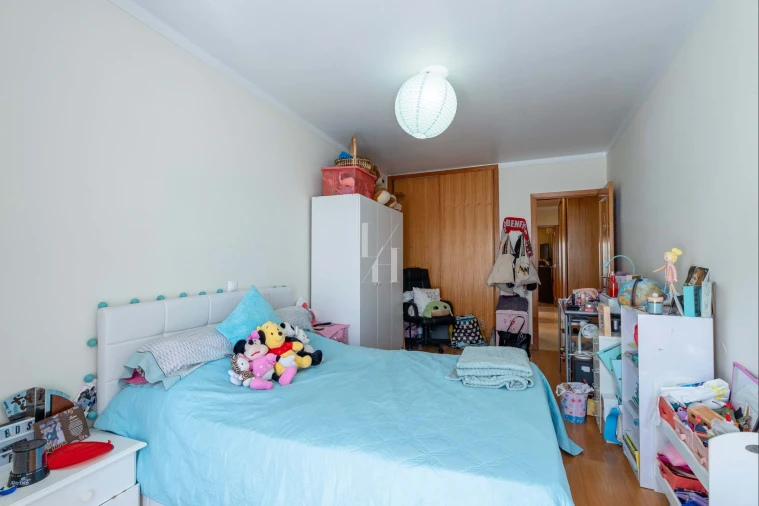 Apartamento T2 para Venda em Olhão Foto 12