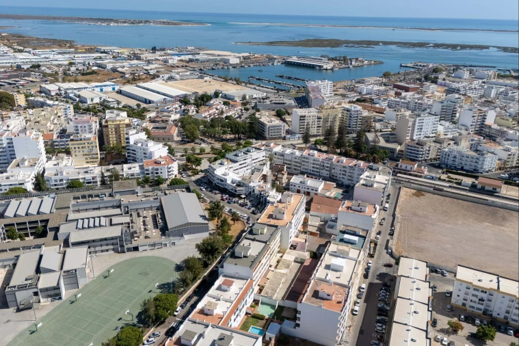Apartamento T2 para Venda em Olhão Foto 21