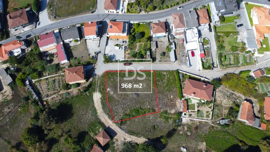 Terreno para Venda em Freixo de Cima e de Baixo Foto 7