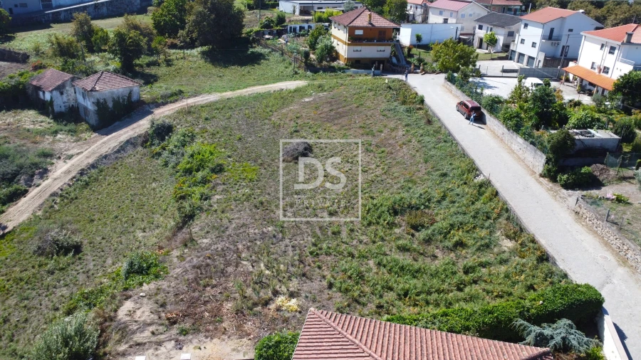Terreno para Venda em Freixo de Cima e de Baixo Foto 10