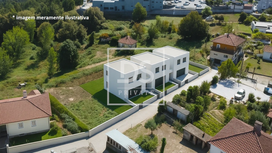Terreno para Venda em Freixo de Cima e de Baixo Foto 3