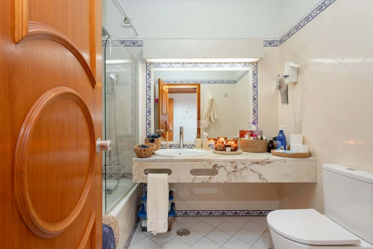 Apartamento para Venda em Albufeira e Olhos de Água Foto 12