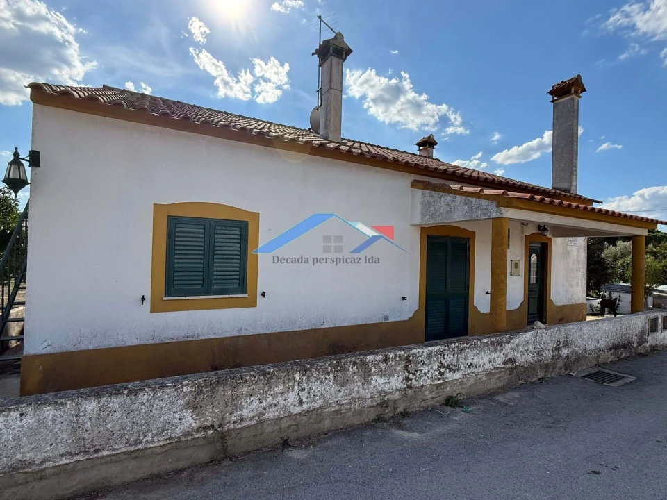 Moradia T3 para Venda em Santana do Mato Foto 1