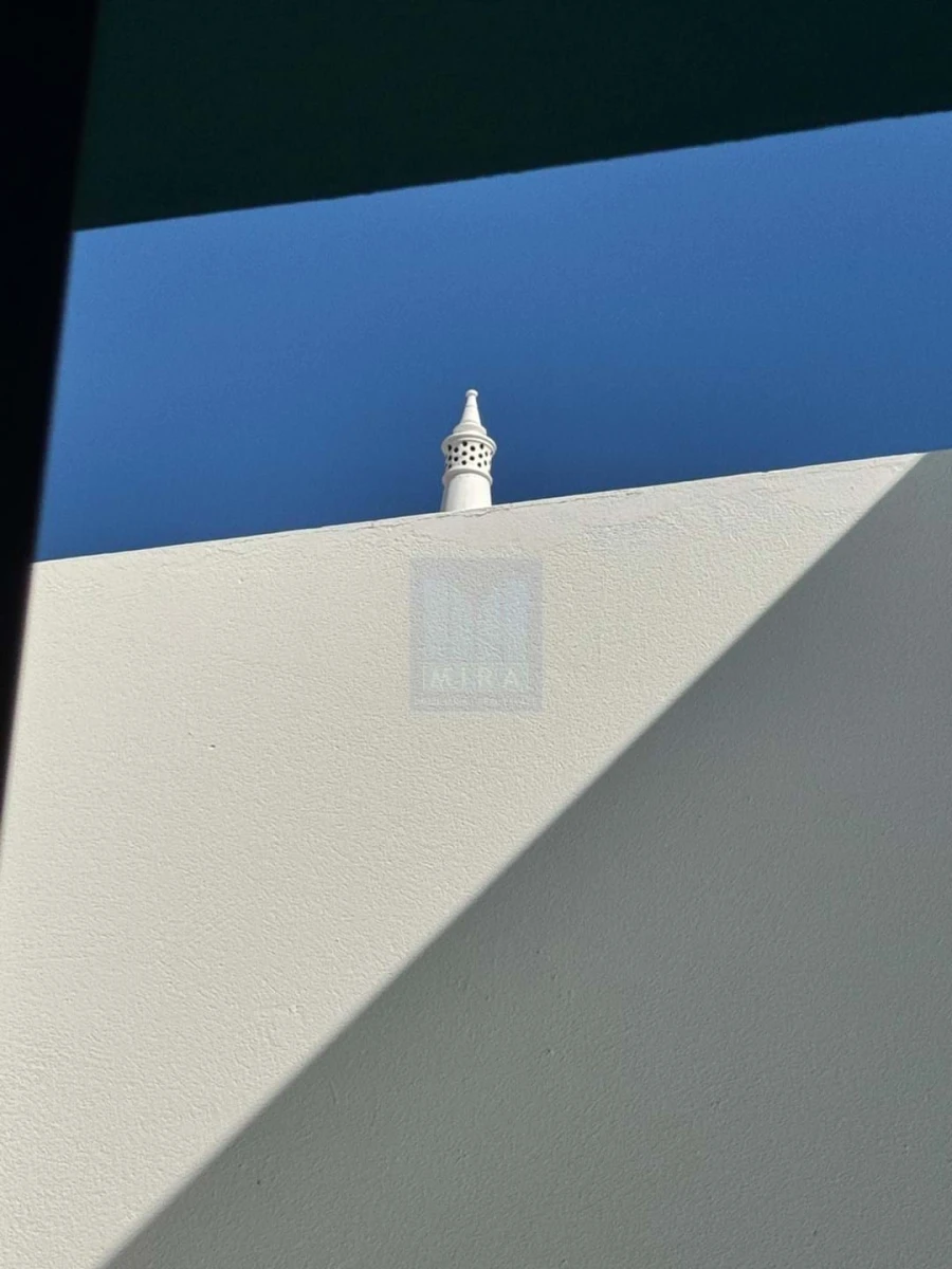 Moradia T9 para Venda em Alvor Foto 26