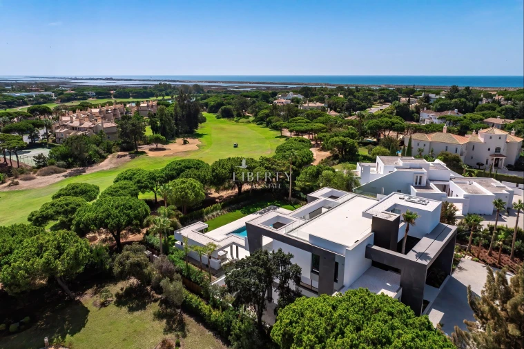 Moradia T6 para Venda em Almancil Planta 38